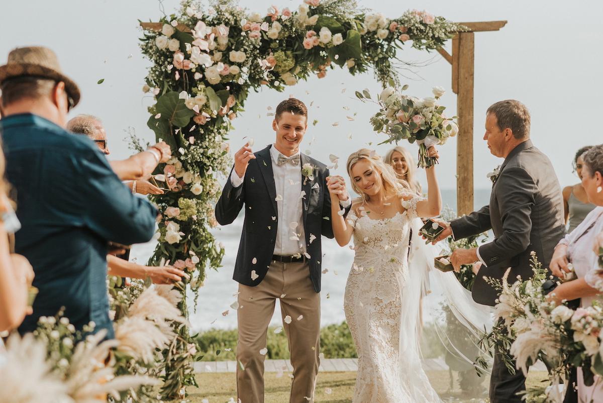 Silver Lace Weddings \u0026 Events Bali Portfolio: Style Me Pretty, image size:1200x802